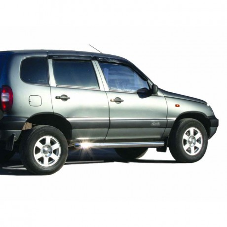 Защита порогов «Труба Люкс» для B@3 2123 "Chevrolet Niv@" (d76), нержавеющая сталь купить недорого с доставкой в Санкт-Петербург