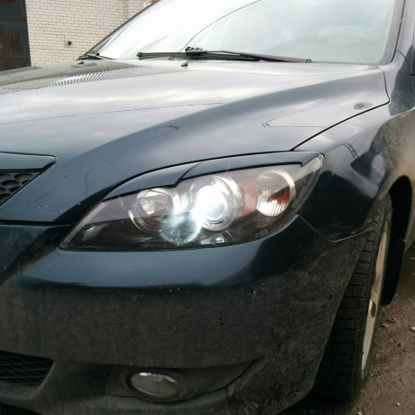 Накладки на фары (реснички) "Корнер" для Mazda 3 хэтчбэк (2003-2009) купить недорого с доставкой в Санкт-Петербург