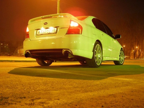 Накладка на задний бампер Subaru Legacy B4/Lancaster (Кузова BL5, BLE) купить недорого с доставкой в Санкт-Петербург