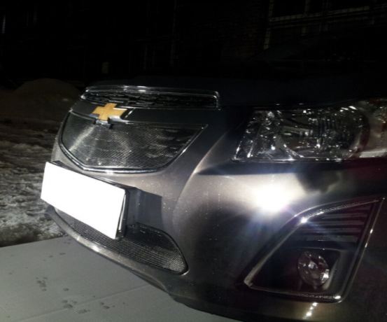 Защита радиатора "Standart" Chevrolet Cruze (2012-2015) верх, чёрная купить недорого с доставкой в Санкт-Петербург