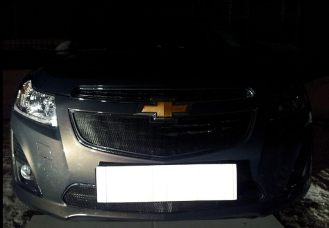 Защита радиатора "Standart" Chevrolet Cruze (2012-2015) верх, чёрная купить недорого с доставкой в Санкт-Петербург