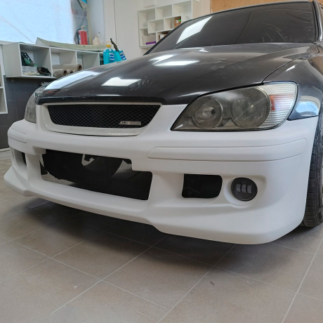 Бампер передний "HKS style" для Lexus IS, Toyota Altezza купить недорого с доставкой в Санкт-Петербург