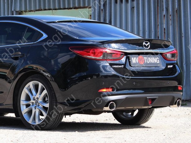 Диффузор заднего бампера var №1 (ровный + стоп сигнал) для Mazda 6 (2013-н.в.) купить недорого с доставкой в Санкт-Петербург
