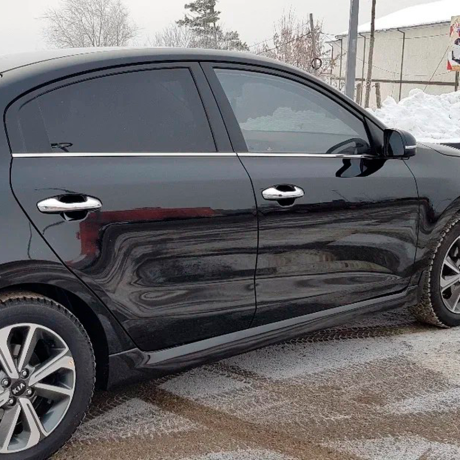 Накладки на пороги KIA RIO IV купить недорого с доставкой в Санкт-Петербург