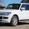 Решетка радиатора "Broomer Design" var №2 для Mitsubishi Pajero 4 (2006-2015) купить недорого с доставкой в Санкт-Петербург