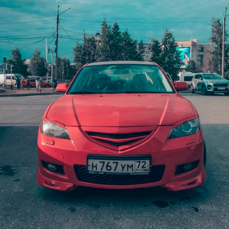 Решетка радиатора "Полоска" для Mazda 3 седан, рестайлинг (2006-2009) купить недорого с доставкой в Санкт-Петербург