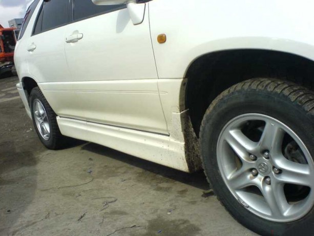 Аэродинамический обвес "Traum" Toyota Harrier (10) купить недорого с доставкой в Санкт-Петербург