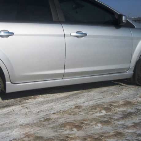Накладки на пороги "F-1" для Ford Focus 2 (2004-2008 г.в.) купить недорого с доставкой в Санкт-Петербург