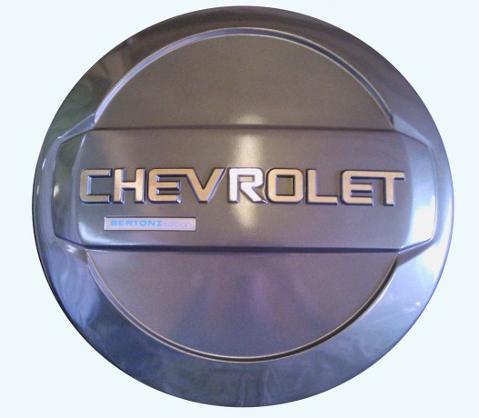 Колпак для запасного колеса "Bertoni" для B@3 2123 "Chevrolet Niv@" не окрашенный купить недорого с доставкой в Санкт-Петербург