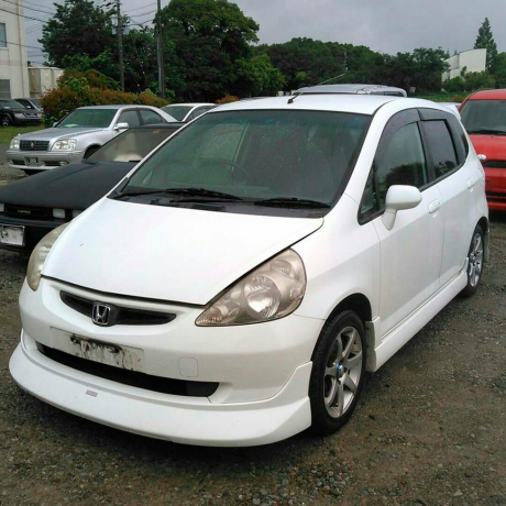 Накладки на пороги "KENSTYLE" для Honda Fit GD купить недорого с доставкой в Санкт-Петербург