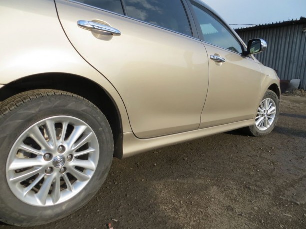 Накладка на пороги "Sport Edition" Toyota Camry (40) купить недорого с доставкой в Санкт-Петербург