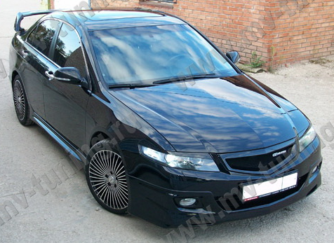 Решетка радиатора (сетка в комплекте) "MUGEN Style" для Honda Accord VII (2006-2008) купить недорого с доставкой в Санкт-Петербург