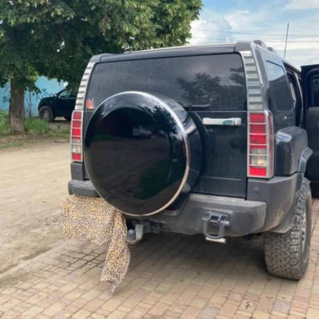Защитный бокс для запасного колеса Hummer H2, H3 купить недорого с доставкой в Санкт-Петербург