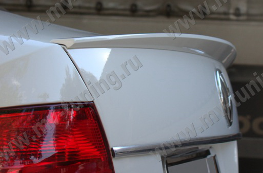 Лип-Спойлер для Volkswagen Polo Sedan (2010-2020) купить недорого с доставкой в Санкт-Петербург