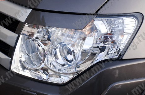 Накладки на фары (реснички) для Mitsubishi Pajero 4 (2006-2015) купить недорого с доставкой в Санкт-Петербург