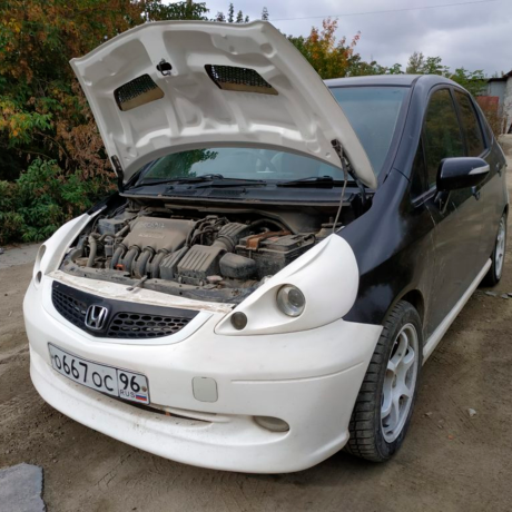 Пластиковый капот "J’s racing" для Honda Fit GD купить недорого с доставкой в Санкт-Петербург
