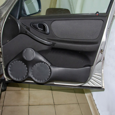 Подиумы B@3 2123 Chevrolet Niv@ (3-х компонентные, 16+16см+рупорный твитер) купить недорого с доставкой в Санкт-Петербург