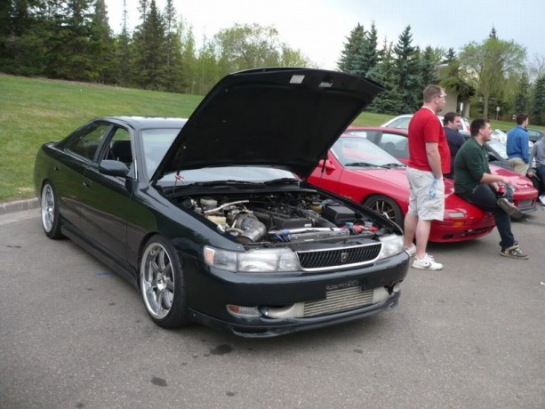 Накладка на передний бампер (сток) Toyota Chaser (90) купить недорого с доставкой в Санкт-Петербург