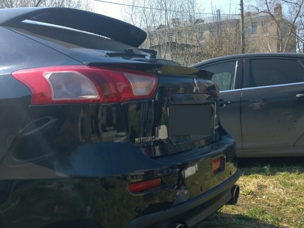 Лип-Спойлер для Mitsubishi Lancer X 5D HB (2007-2016) купить недорого с доставкой в Санкт-Петербург