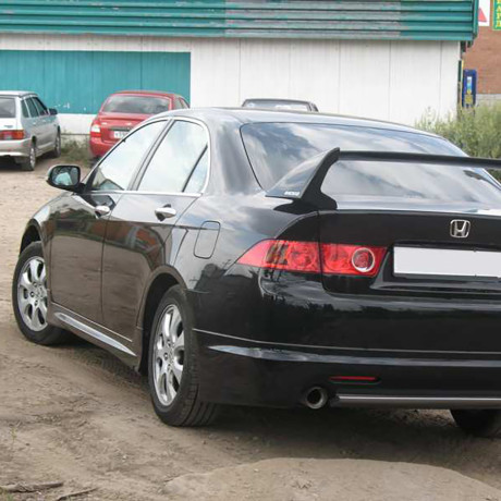 Накладки на пороги "Mugen" для Honda Accord (2004-2008) купить недорого с доставкой в Санкт-Петербург