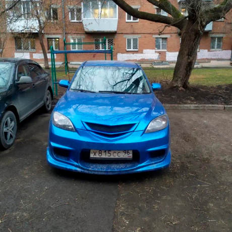 Решетка радиатора "Спорт" для Mazda 3, хэтчбэк (2003-2009) купить недорого с доставкой в Санкт-Петербург