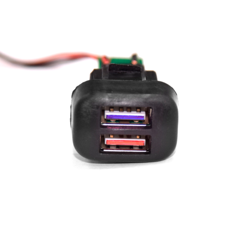 Автомобильное зарядное устройство USB для L@DA 2114, K@lin@ I, Travel, Chevrolet Niv@ купить недорого с доставкой в Санкт-Петербург