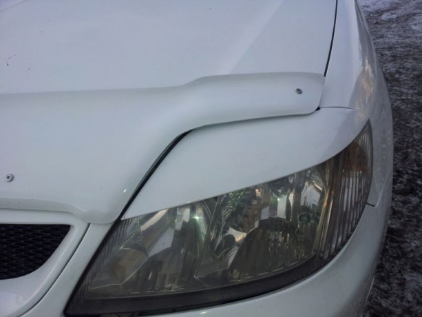 Накладки на фары (реснички) Toyota Corolla (120, 121 Fielder) купить недорого с доставкой в Санкт-Петербург