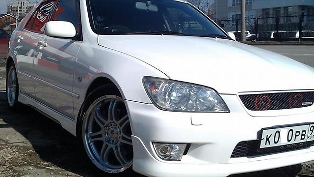 Накладка на передний бампер "TRD" (сток) Toyota Altezza (10) купить недорого с доставкой в Санкт-Петербург
