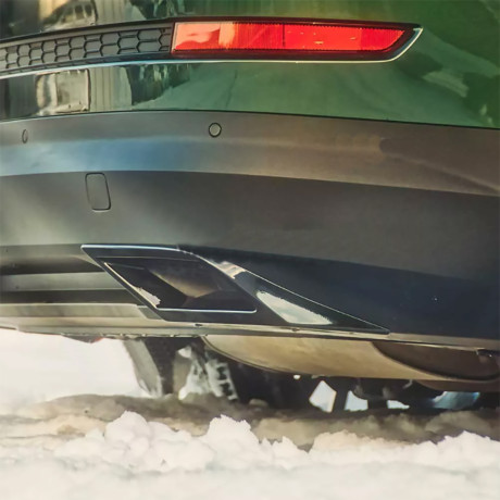 Имитация насадок глушителя BLACK (черный глянец) для Skoda Kodiaq (2016-н.в.) купить недорого с доставкой в Санкт-Петербург